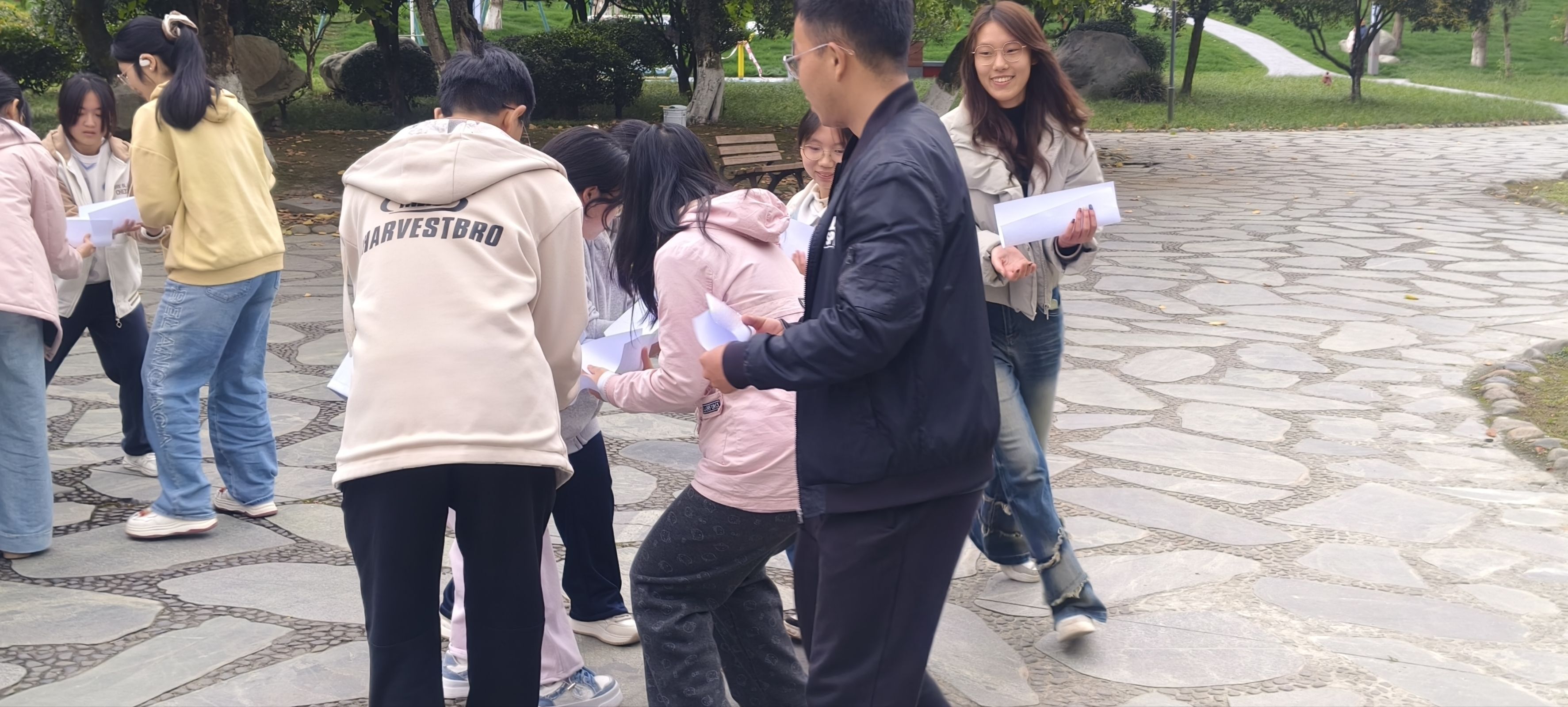 020